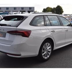 Skoda Octavia Combi 1.5 TSI Hybrid 116 ch ACT DSG7 Selection occasion - Le Castelet - photo 2/38