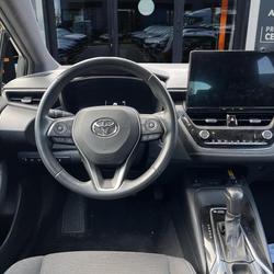 Toyota Corolla 1.8 Hybrid 140 - BV e-CVT 2019 BERLINE occasion - Le Castelet - photo 3/6