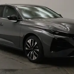 Peugeot 308 III Phase 1 1.5 BLUEHDI 130CH S&S ALLURE EAT8 Ro&eacute;z&eacute;-sur-Sarthe