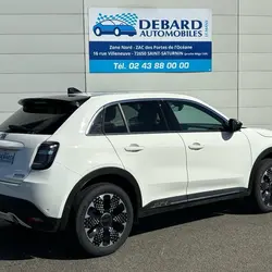 Fiat 600e 1.2 HYBRID 100CH LA PRIMA DCT6 Saint-Saturnin