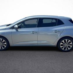 Renault Megane 4 M&eacute;gane IV Berline TCe 140 EDC FAP Intens Mont&eacute;limar