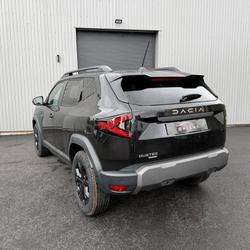 Dacia Duster NV 1.8 Hybrid 155 BVA Extr&ecirc;me Ponts