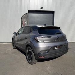 Renault Captur TCE 100 Techno avec Cam&eacute;ra, OpenR Link 10,4\' et Harman Kardon Ponts