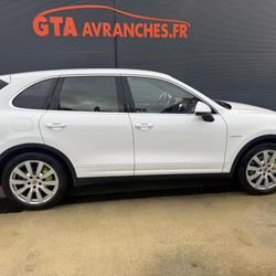 Porsche Cayenne 3.0 V6 416 ch S E-Hybrid Tiptronic A Avranches