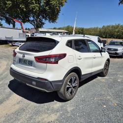 Nissan Qashqai 1.2 DIG-T 115 N-Connecta Saint-Georges-de-Reneins