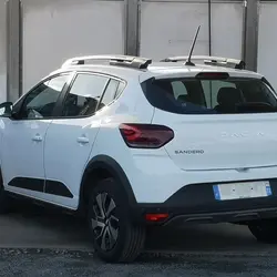 Dacia Sandero 1.0 TCE 90CH STEPWAY EXPRESSION -24 occasion - Ro&eacute;z&eacute;-sur-Sarthe - photo 3/23