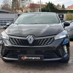 Renault Clio 5 V (2) 1.6 E-TECH FULL HYBRID 145 TECHNO Chambourcy