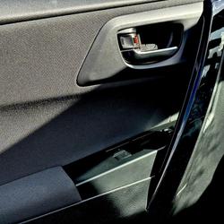 Toyota Auris II (2) HYBRIDE 136H DESIGN Chambourcy