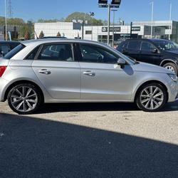Audi A1 Sportback SPORTBACK 1.6 TDI 90 AMBITION LUXE S TRONIC Chambourcy