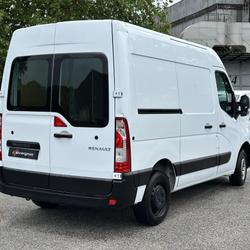 Renault Master III (2) 2.3 FOURGON TRACTION F3300 L1H2 BLUE DCI 135 GRAND CONFORT PRIC TTC Chambourcy