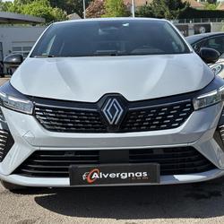 Renault Clio 5 V (2) 1.6 E-TECH FULL HYBRID 145 TECHNO Chambourcy