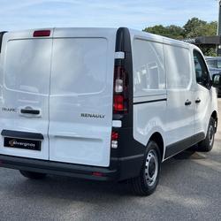 Renault Trafic III (2) 2.0 FOURGON L1H1 2800 KG BLUE DCI 130 GRAND CONFORT PRIX TTC Chambourcy