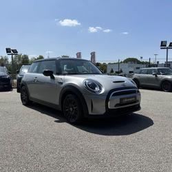 Mini Mini II (2) (F56) COOPER SE 184 ESSENTIAL Chambourcy