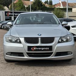 BMW Serie 3 (E90) 325I LUXE Chambourcy