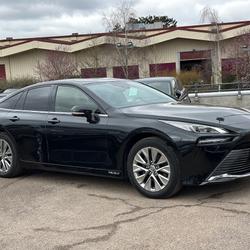 Toyota Mirai Ii pile a combustible lounge Chambourcy