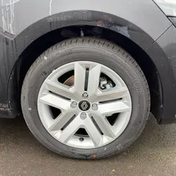 Renault Clio 5 1.5 DCI 100CH EVOLUTION - 25 M&eacute;rignac