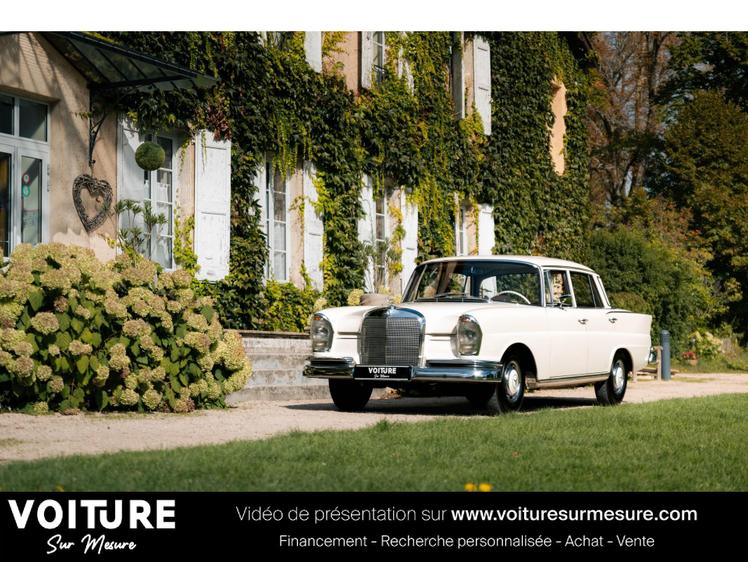 Mercedes 230  - 20 990 €