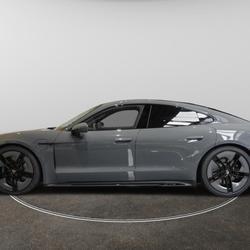 Porsche Taycan GTS 700ch Facelift - 1990?/mois Bourgoin-Jallieu