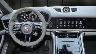 Porsche Panamera  - photo 2