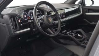 Porsche Cayenne  - photo 3