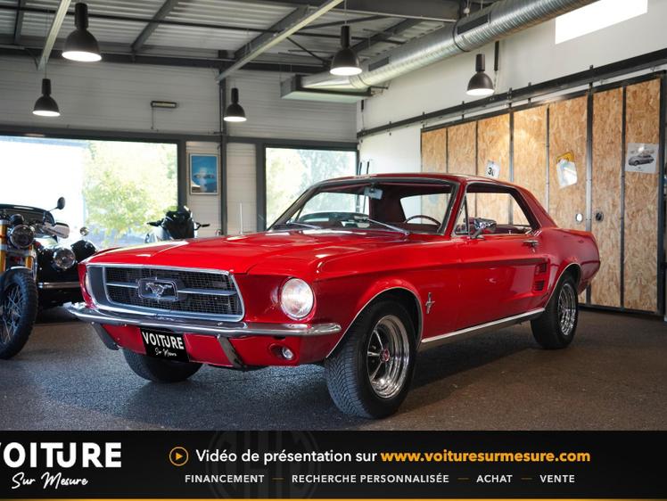 Ford Mustang  - 33 990 €