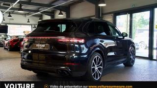 Porsche Cayenne  - photo 1