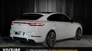 Porsche Cayenne  - photo 1