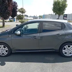Peugeot 208 1.6 BLUEHDI 75 STYLE 5P Chantonnay