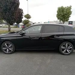 Peugeot 308 III Phase 1 1.5 BLUEHDI 130 ALLURE EAT8 Chantonnay