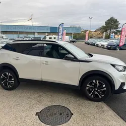 Peugeot 2008 1.5 BLUEHDI 130CH S&S ALLURE EAT8 M&eacute;rignac