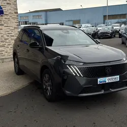 Peugeot 5008 HYBRID 145CH ALLURE E-DCS6 Saint-Saturnin