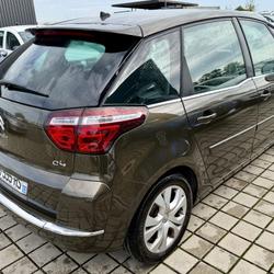 Citroen C4 1.6 HDi 112CH FAP occasion - Nouvoitou - photo 3/6