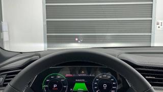 Audi Q8  - photo 3