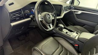 Volkswagen Touareg  - Carat - photo 3