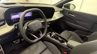 Audi Q3  - S Line - photo 3