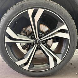 Audi Q3 35 TDI 150 ch S tronic 7 S line occasion - Mareuil-l&egrave;s-Meaux - photo 2/26