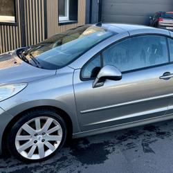 Peugeot 207 1.6 110cv Pack sport occasion - Nouvoitou - photo 2/6