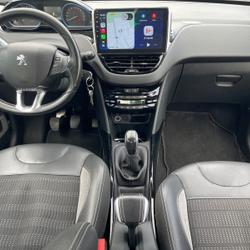 Peugeot 2008 1.2 PURE TECH 110 ALLURE S&S Saint-Martin-de-Fontenay