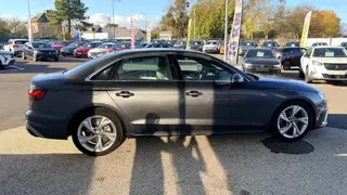 Audi A4  - S Line - photo 3