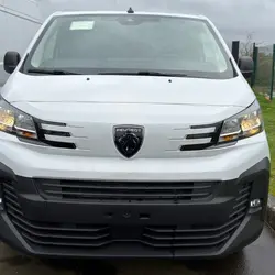 Peugeot Expert M 1.5 DIESEL 120CH Saint-L&eacute;ger-de-Lini&egrave;res