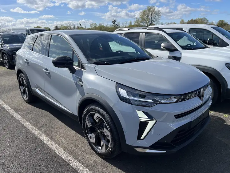 Renault Symbioz  - 29 490 €