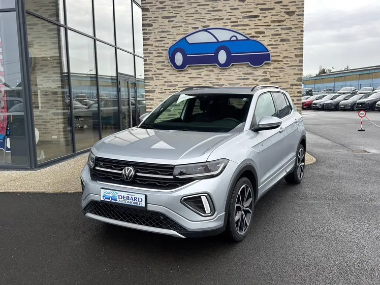Volkswagen T-Cross  - 28 990 €