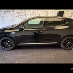 Renault Clio 5 Clio E-Tech full hybrid 145 ch GSR2 Esprit Alpine Saint-Maximin