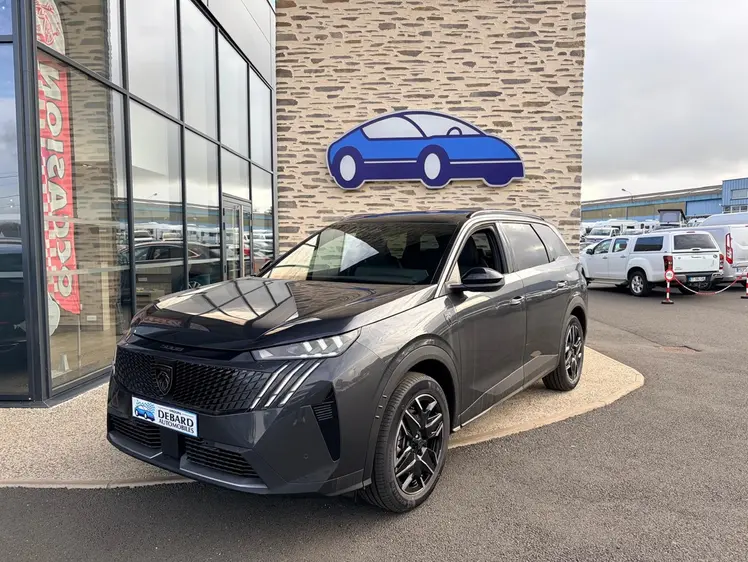 Peugeot 5008  - Gt - 34 975 €