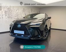 Lexus NX Saint-Maximin