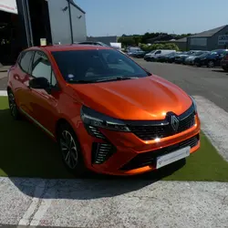 Renault Clio 5 Societe 1.6 E-TECH 145CH FULL HYBRID TECHNO - 24 Saint-Michel-Chef-Chef