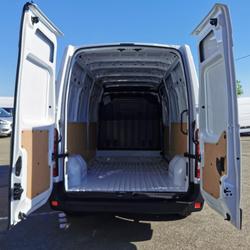 Nissan Interstar BVA 150CH N-Connecta 3.5t L3H2 Arnage