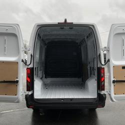 Renault Master IV Extra 3t5 L2H2 2.0 Blue dCi 170ch - BVA FWD Arnage