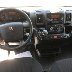 Peugeot Boxer 3T5 PLATEAU 4M20 2.2 HDI 140CH Arnage
