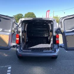 Peugeot Expert M 2.2 Diesel - 180 S&S - BV EAT8  III FOURGON Fourgon PHASE 2 Arnage